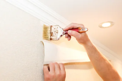 Pose de papier peint à Creveney — revêtements muraux et toiles de verre